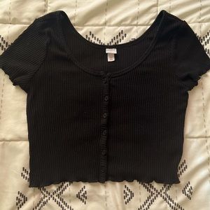 ♡ basic black button up top